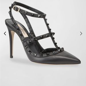 Valentino rockstud heels pumps 10.5 (40.5) fits like a 10